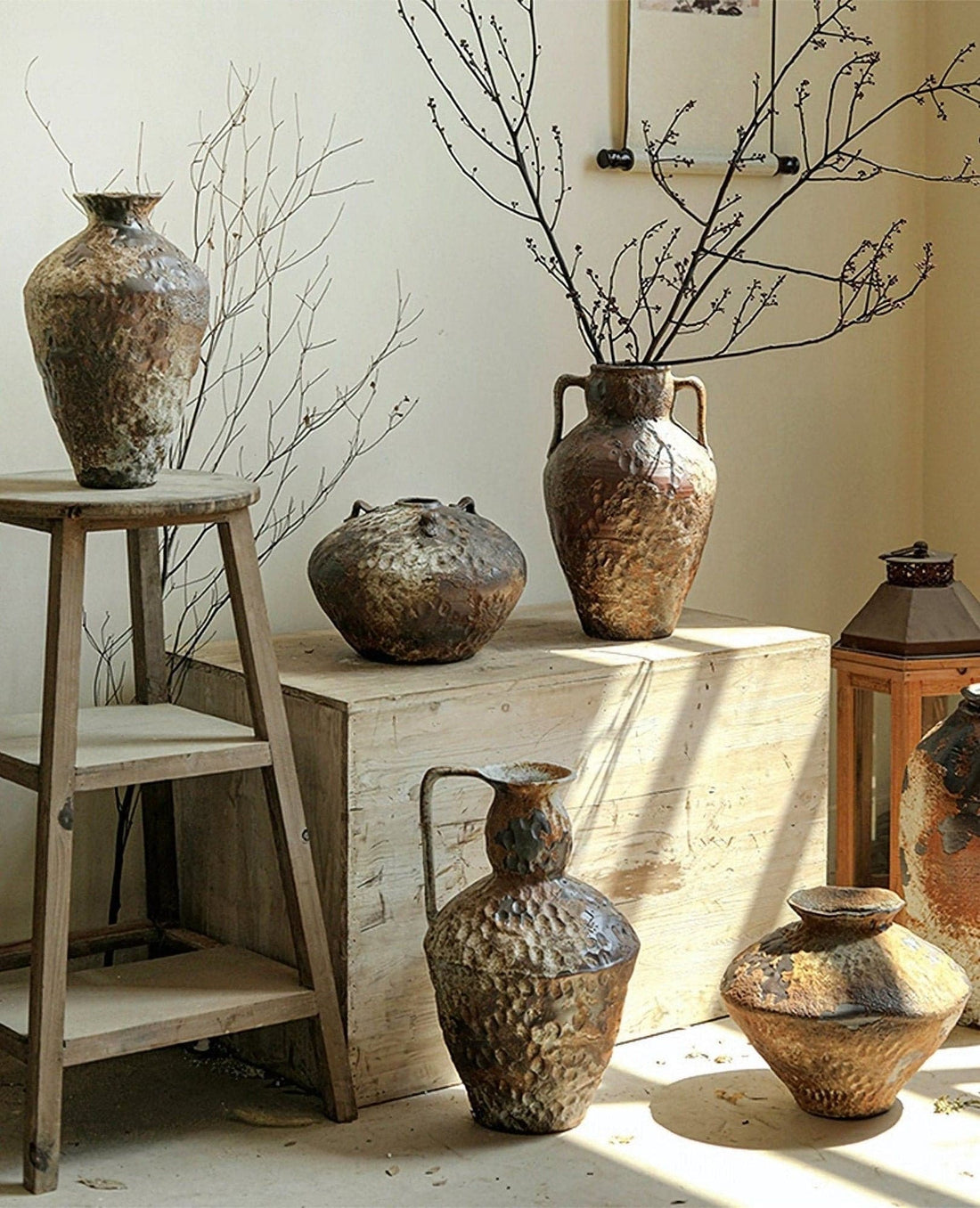 Best Ceramics For Home Decor: Types, Qualities, and Uses