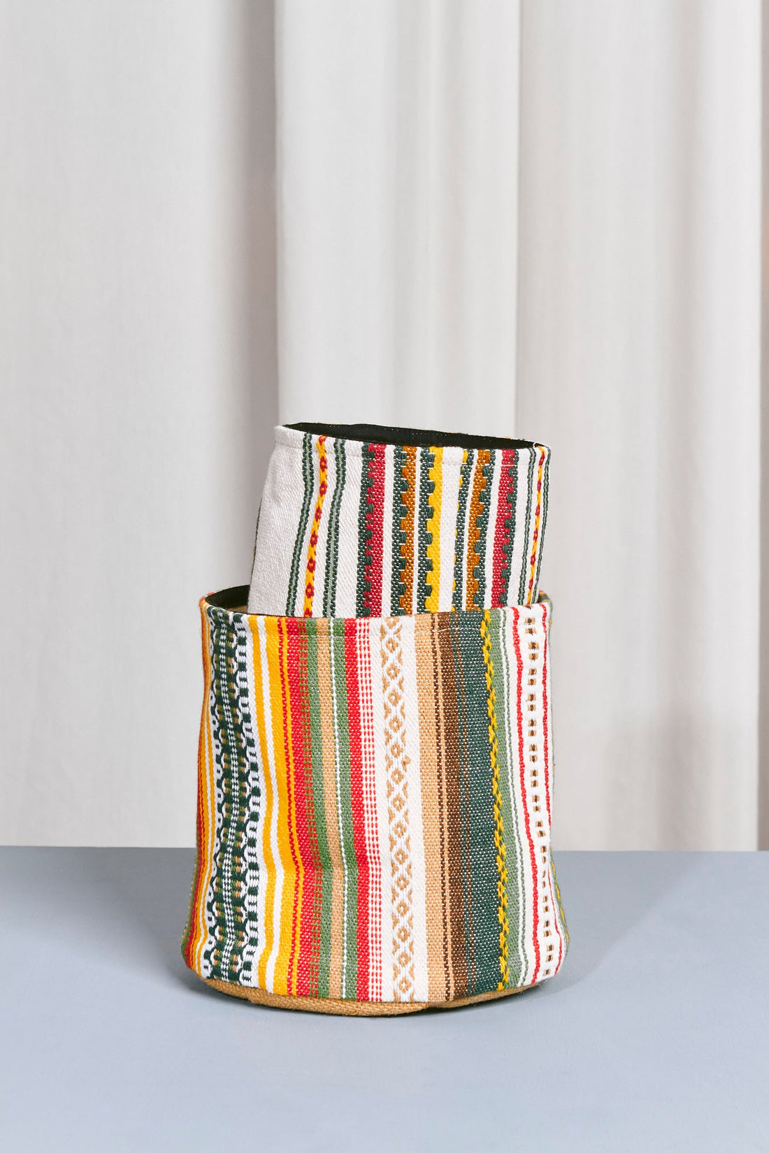 Alpujarra and Manchego Mixed Color Basket