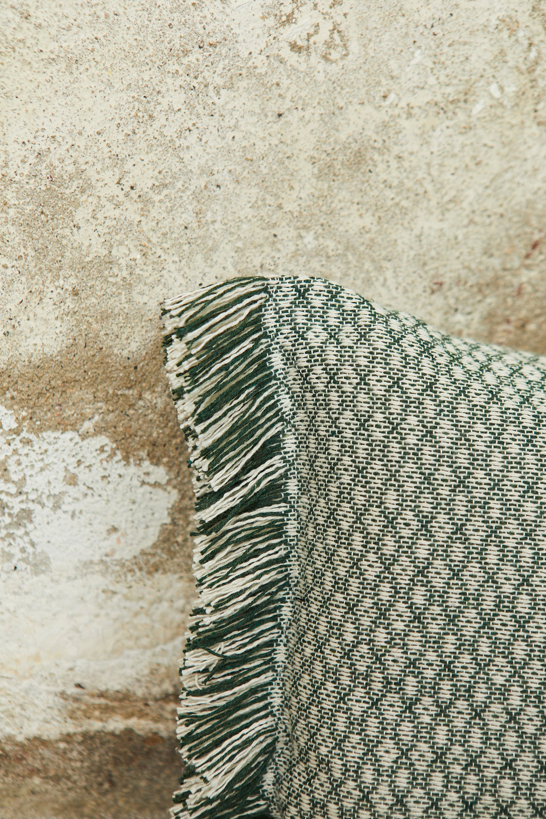 Green Houndstooth Cushion Cover 30cm x 45cm