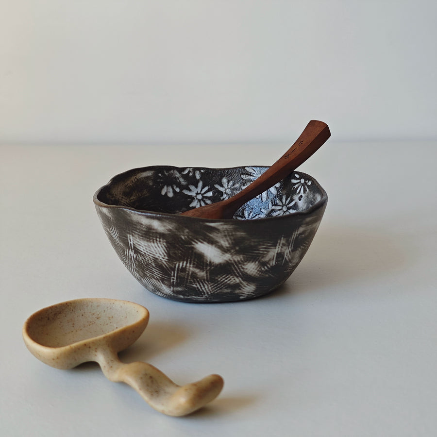 Hand-painted ceramic bowl & spoon set in black/white floral design. Home decor.