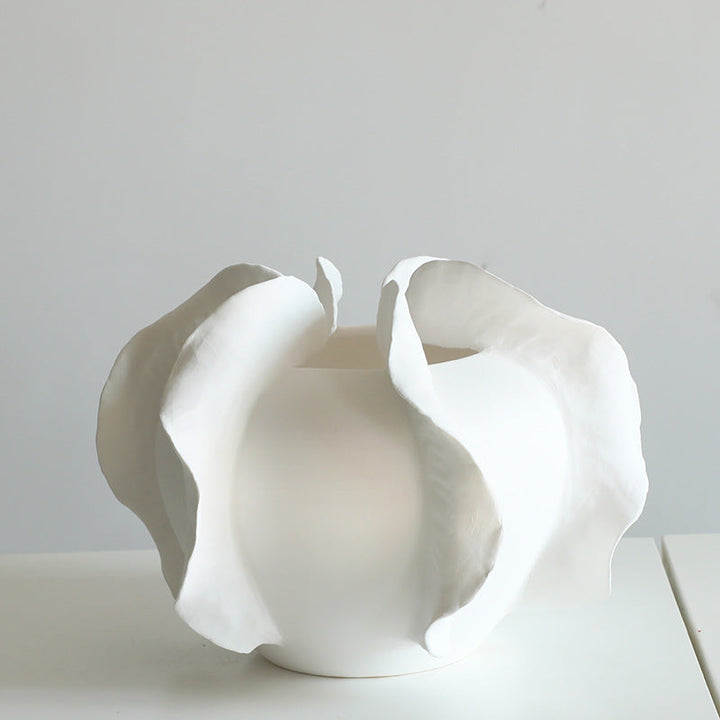 Modern white ceramic ruffled vase set