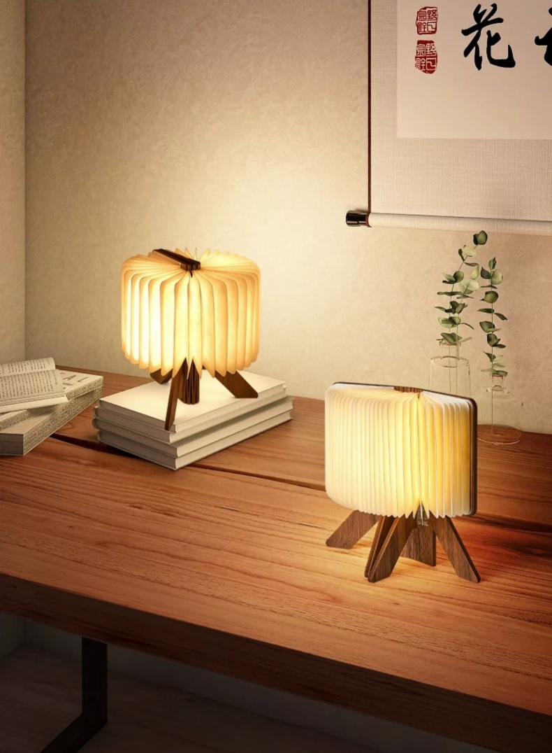 Folding portable paper lamp