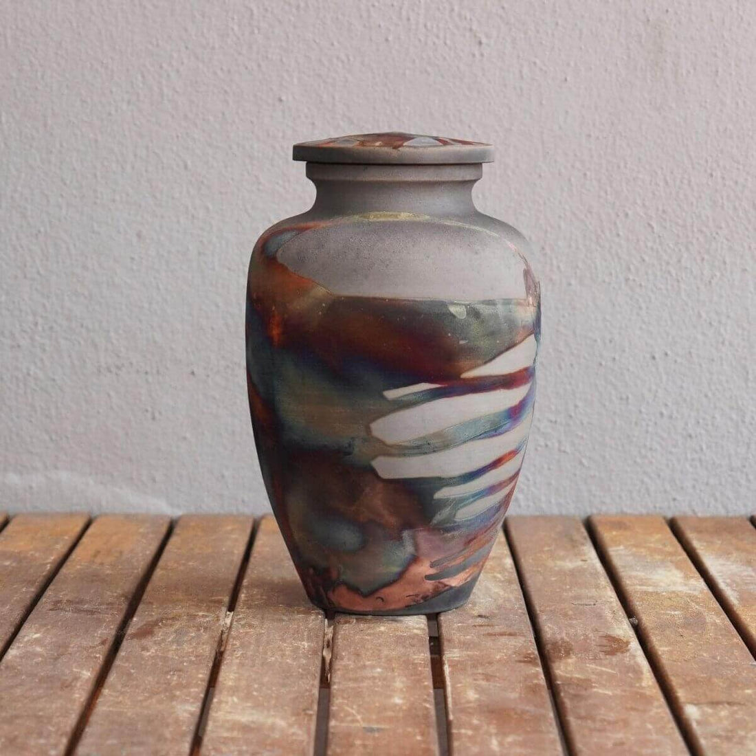 RAAQUU Omoide Ceramic Urn (Pre-Order) for Adult Remains - Raku Pottery 170 cubic inches Unique Handmade Cremation Vessel for Ashes, Pets, Cats, Dogs by RAAQUU