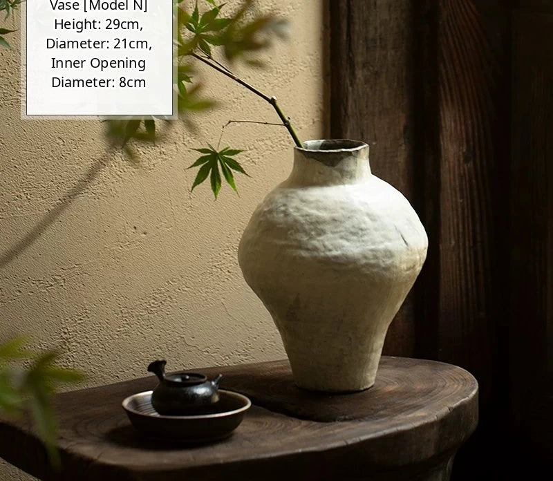 拾光花瓶 N款 ceramic gourd vase, height 29cm, rustic textured wabi-sabi cream finish