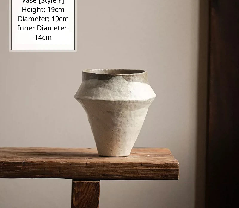 拾光花瓶 Y款 wide top faceted ceramic vase, height 19cm, rustic wabi-sabi finish