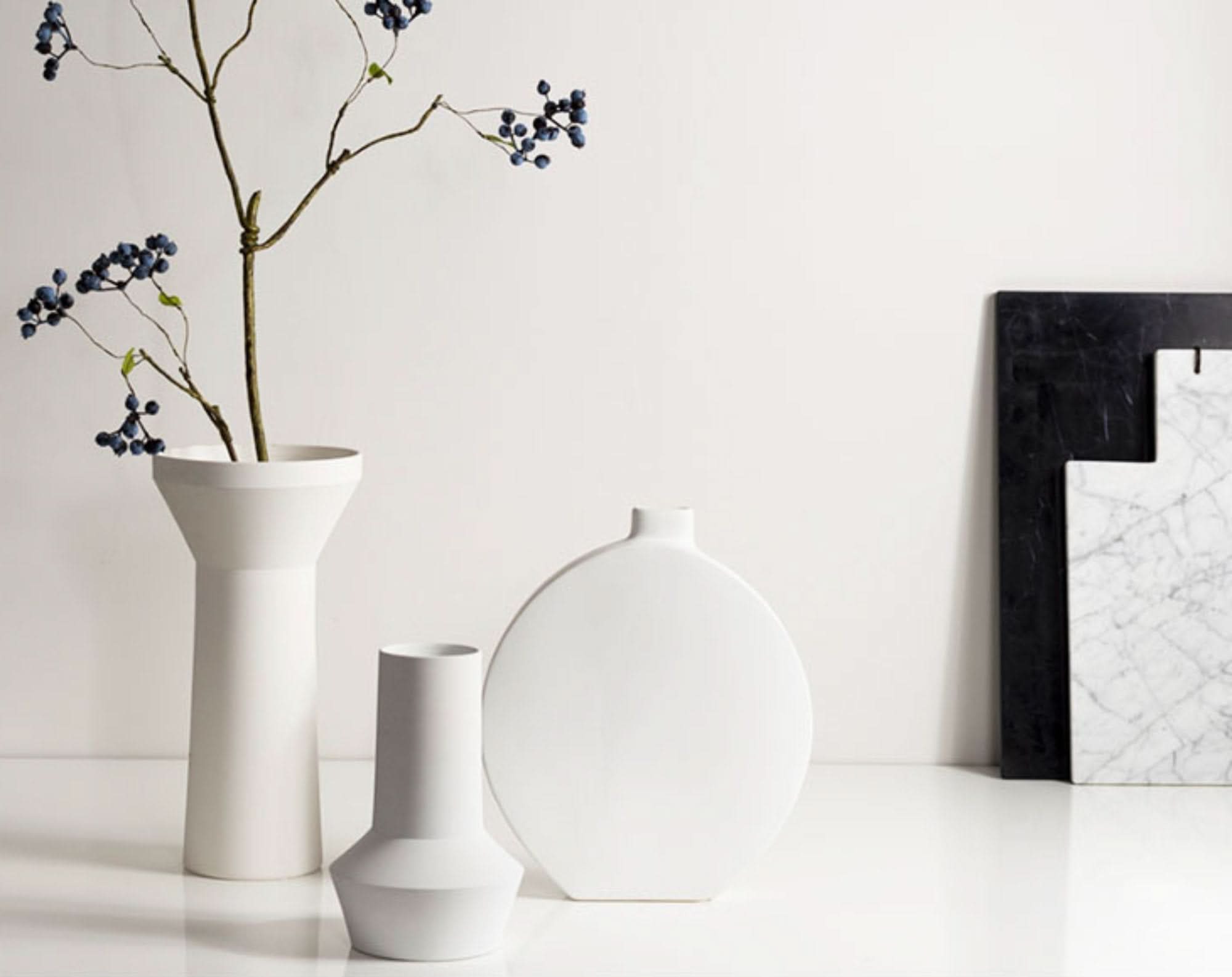 Black and White Ceramic Vase | Zen, Minimalist Table Decor