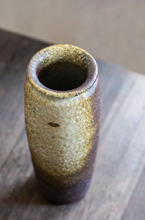 Handmade Japanese Kiln Glazed Vase | Zen Japanese flower arrangement, earthy tones, textured finish.