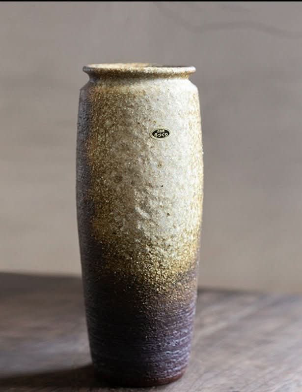 Handmade Japanese Kiln Glazed Vase: Textured beige to dark brown, perfect for Zen flower arrangements.