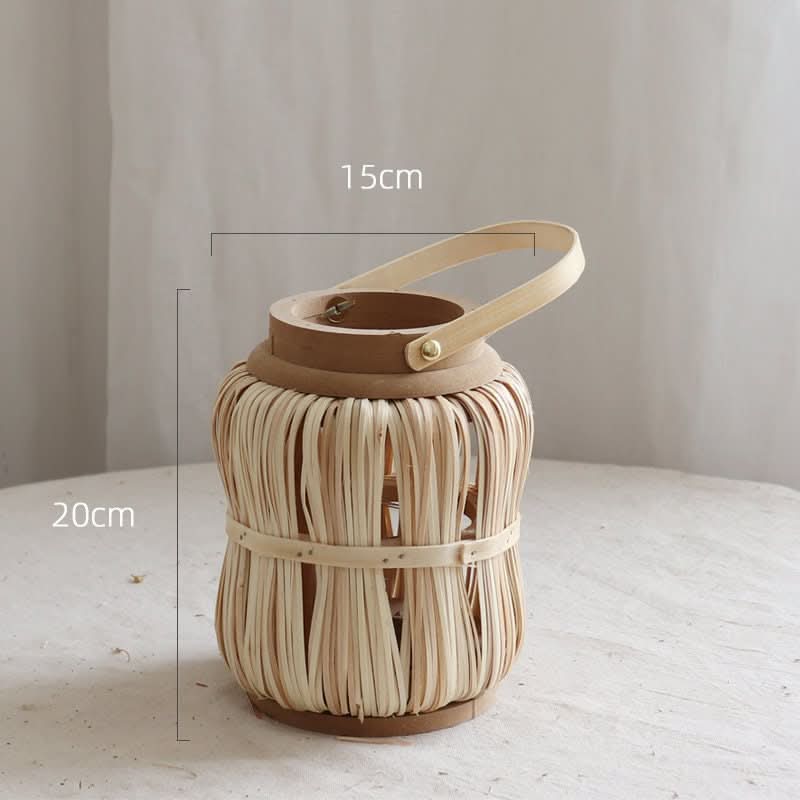 Natural bamboo hand-woven candle holder with wooden top and handle, 15x20cm.