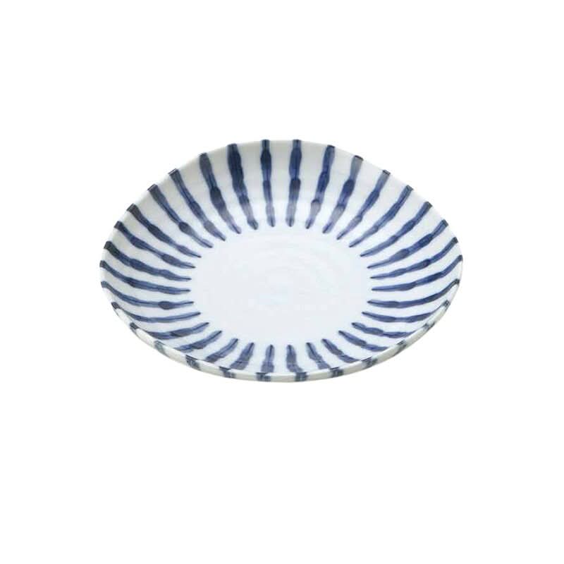 Ceramic Japanese irregular dinnerware with blue stripes, a household soup plate.