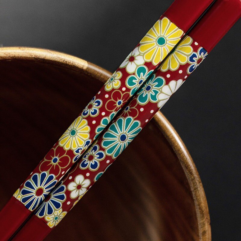 Japan Imported Kutani-Yaki Natural Wooden Chopsticks | Japanese Handmade, Household Spring Plum & Autumn Chrysanthemum, Classical Solid Wood - -