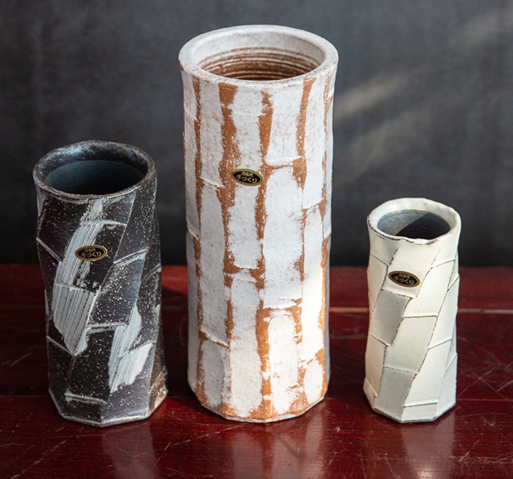 Japan imported Shigaraki ceramic flower arrangement Japanese-style small original flow hand-made straight cylinder into the bottle vase utensils - -