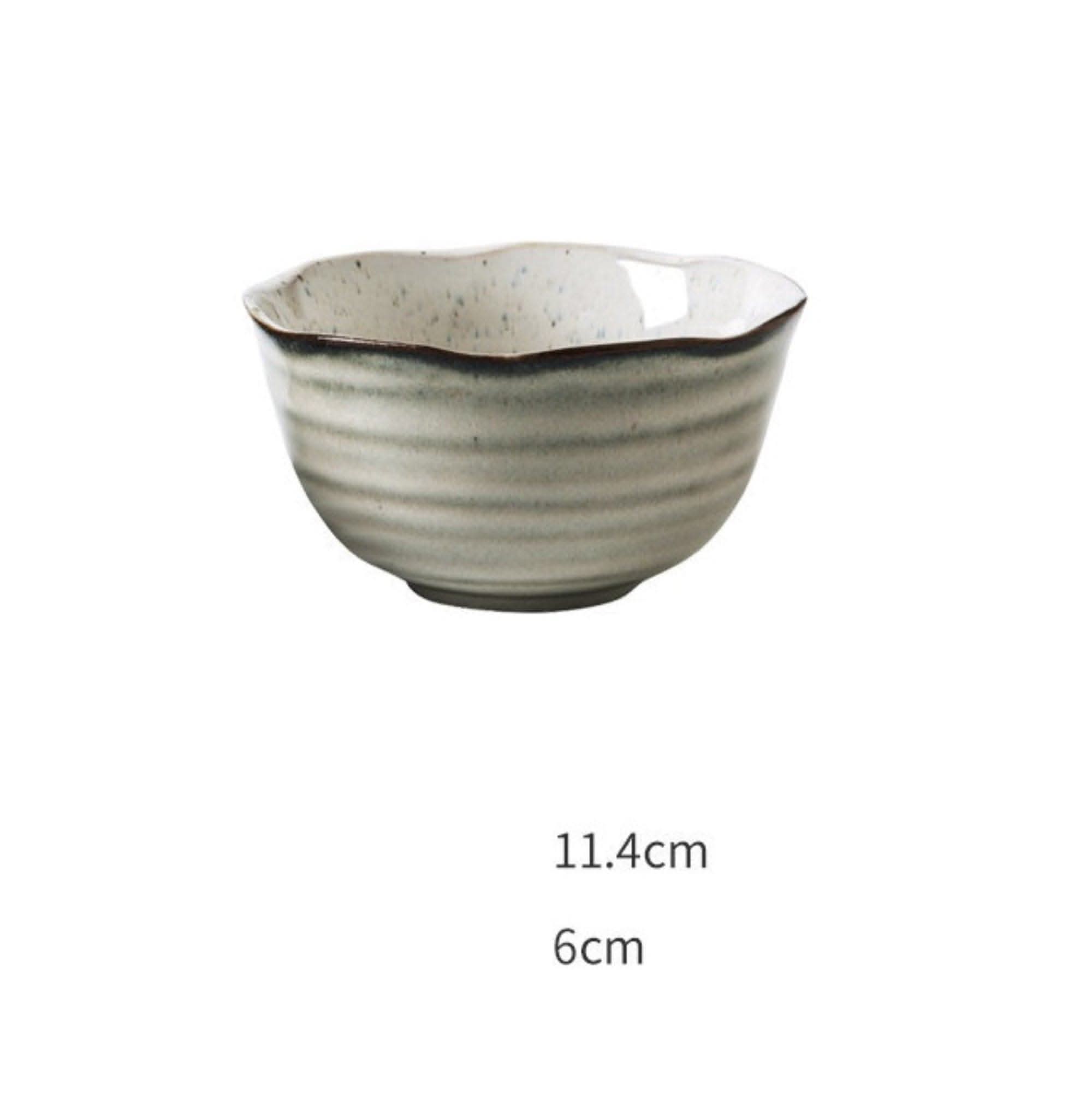 Japanese style retro ceramic bowl, reactive glaze stoneware with rustic texture.