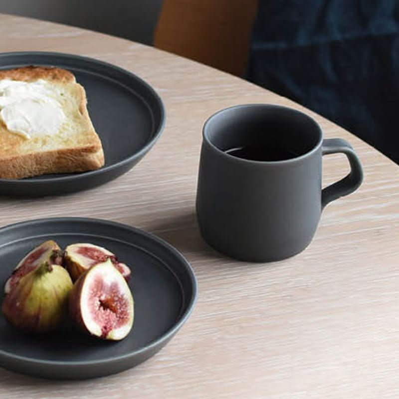 Minimalist Hand-Made Ceramic Mug - -