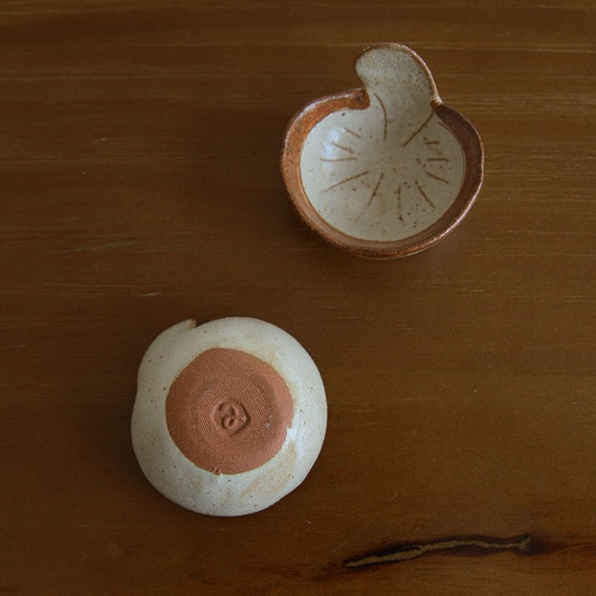 Mino-yaki handmade vegetable-shaped dip bowl, stoneware, on wooden surface