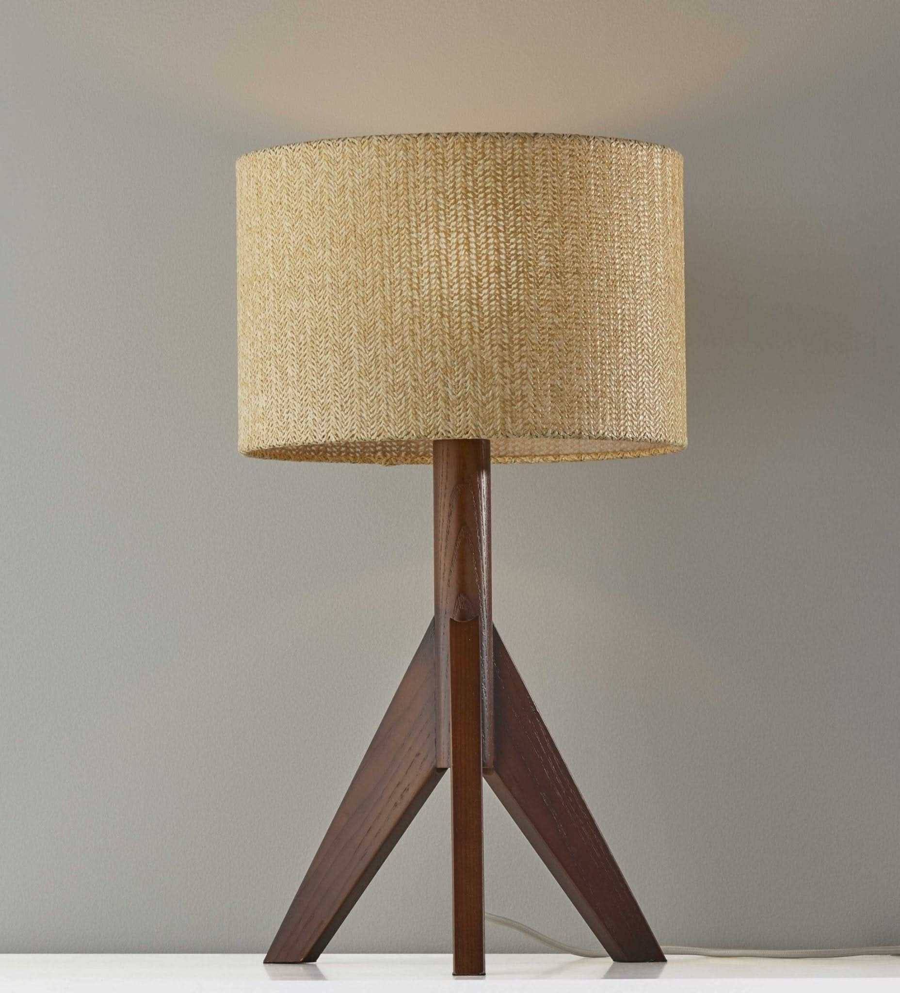 Wooden tripod table lamp, woven shade, warm light