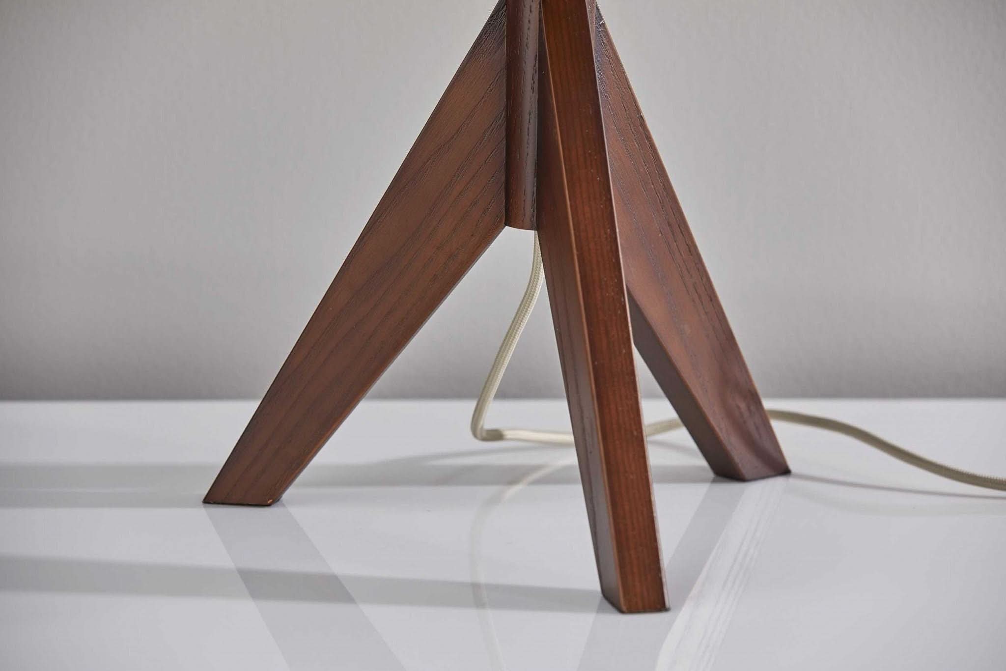 Natural Wood Tripod Base Table Lamp legs, showing mid-century design.