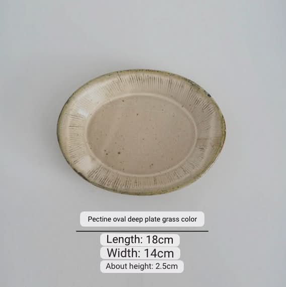 Nishida Muyu Japan-made oval deep plate, cream ceramic, sushi dish.