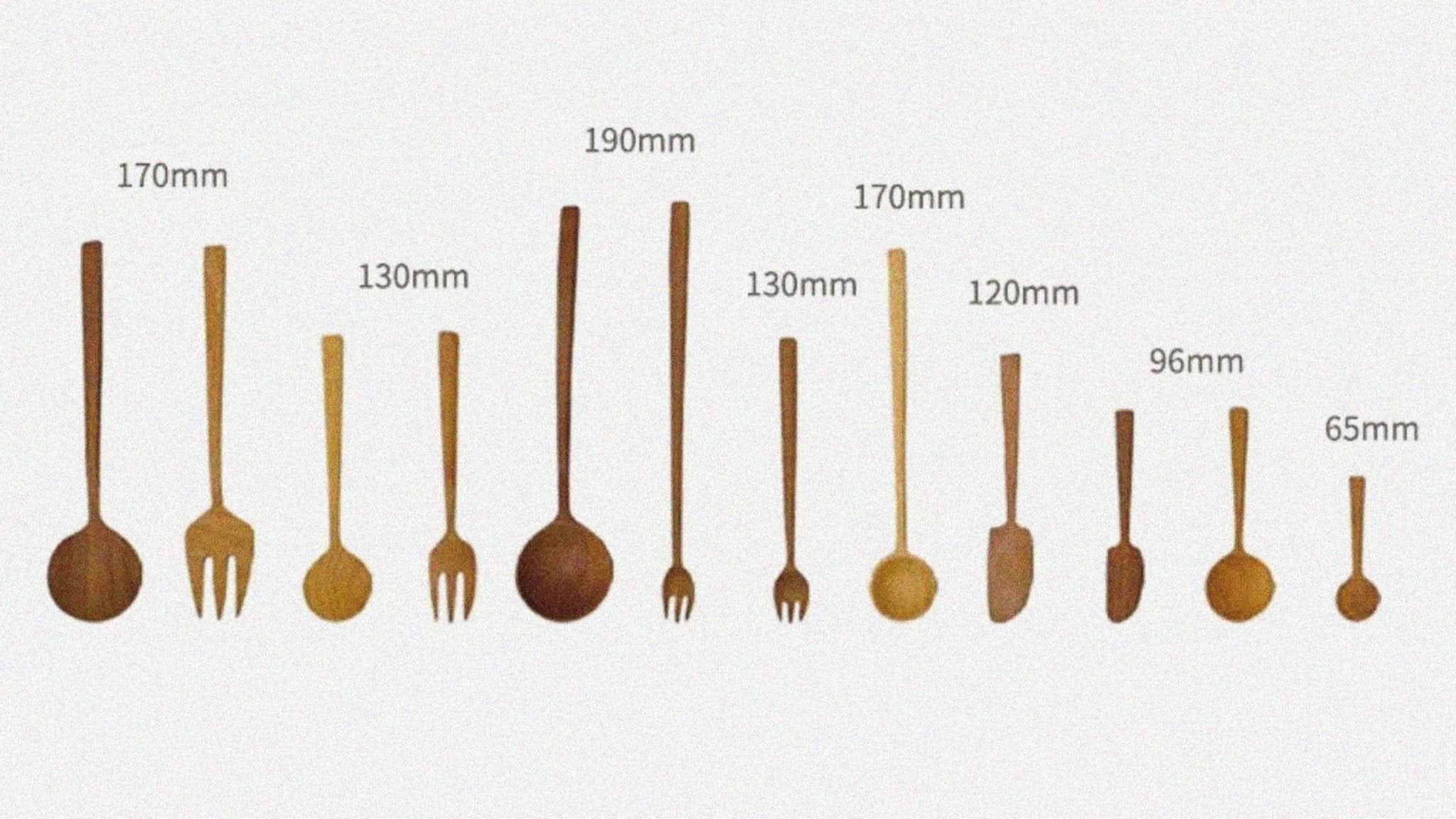 Set of 12 Japanese wooden kitchen utensils in various sizes, perfect for cooking and gifting.