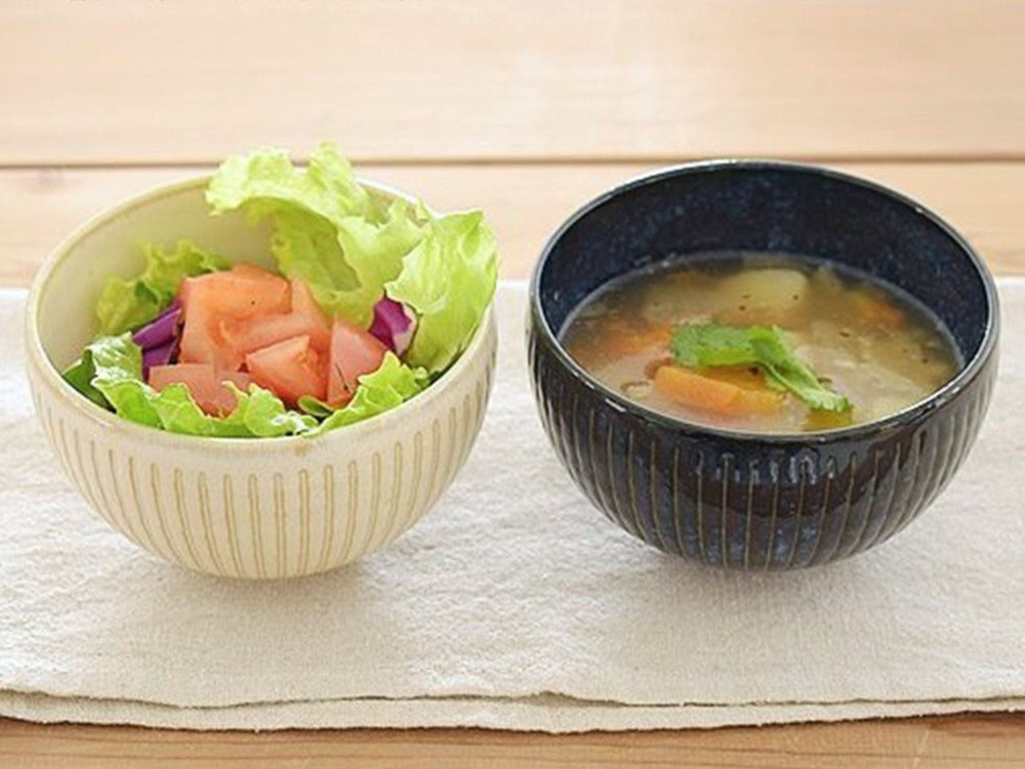 Japan imported stoneware soup bowl (11.16oz) with ribbed texture, serving soup and salad.