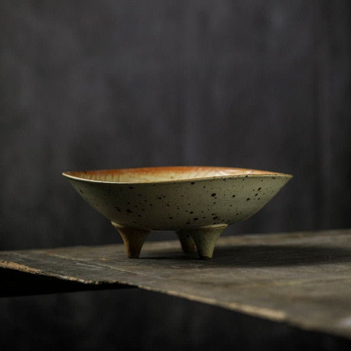 Tripod Stoneware Fruit Plate - -