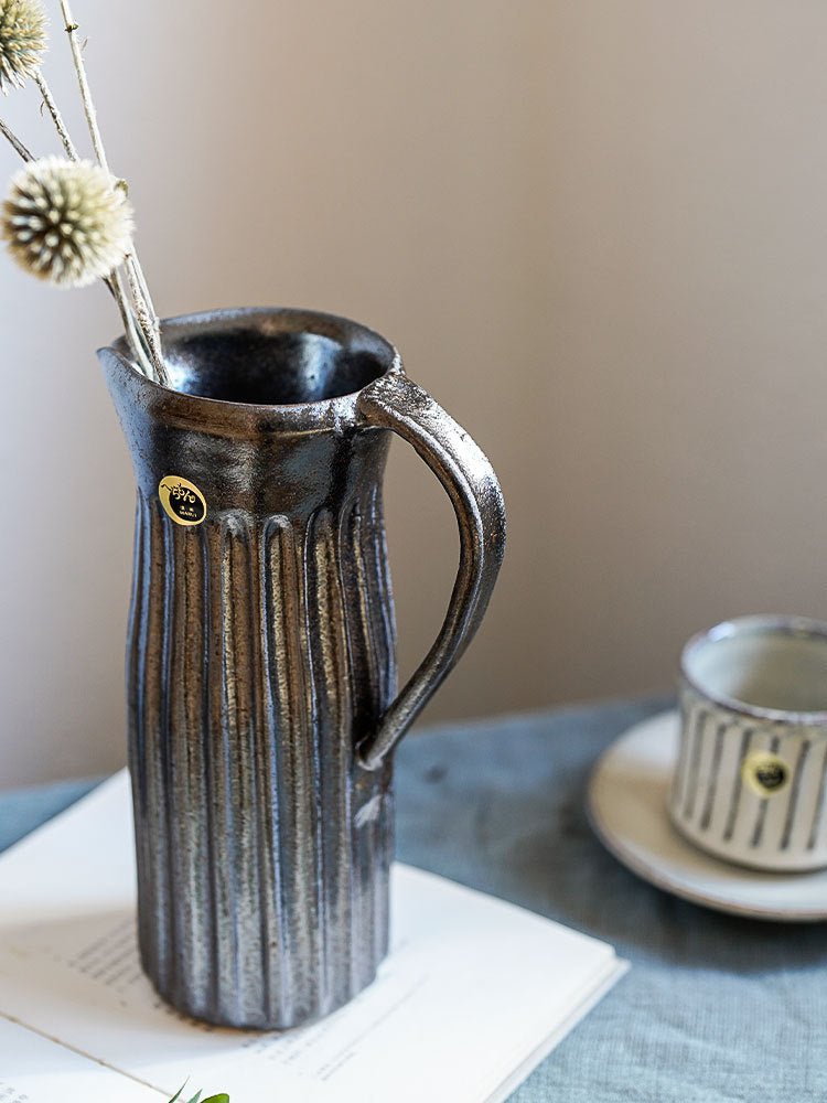 Water Cylindrical Black Glaze Carved Pattern Vase - -